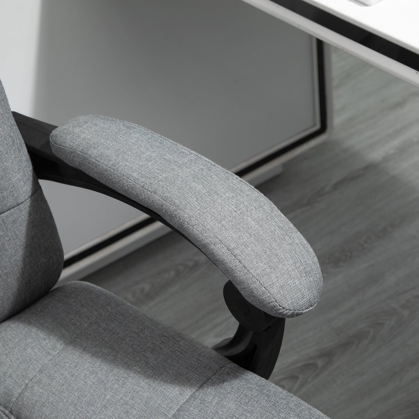 Vinsetto Office Chair Ergonomic Desk Chair, Computer Chair with Footrest & Head Pillow, 360° Swivel Recliner Chair for Home Office, Light Grey