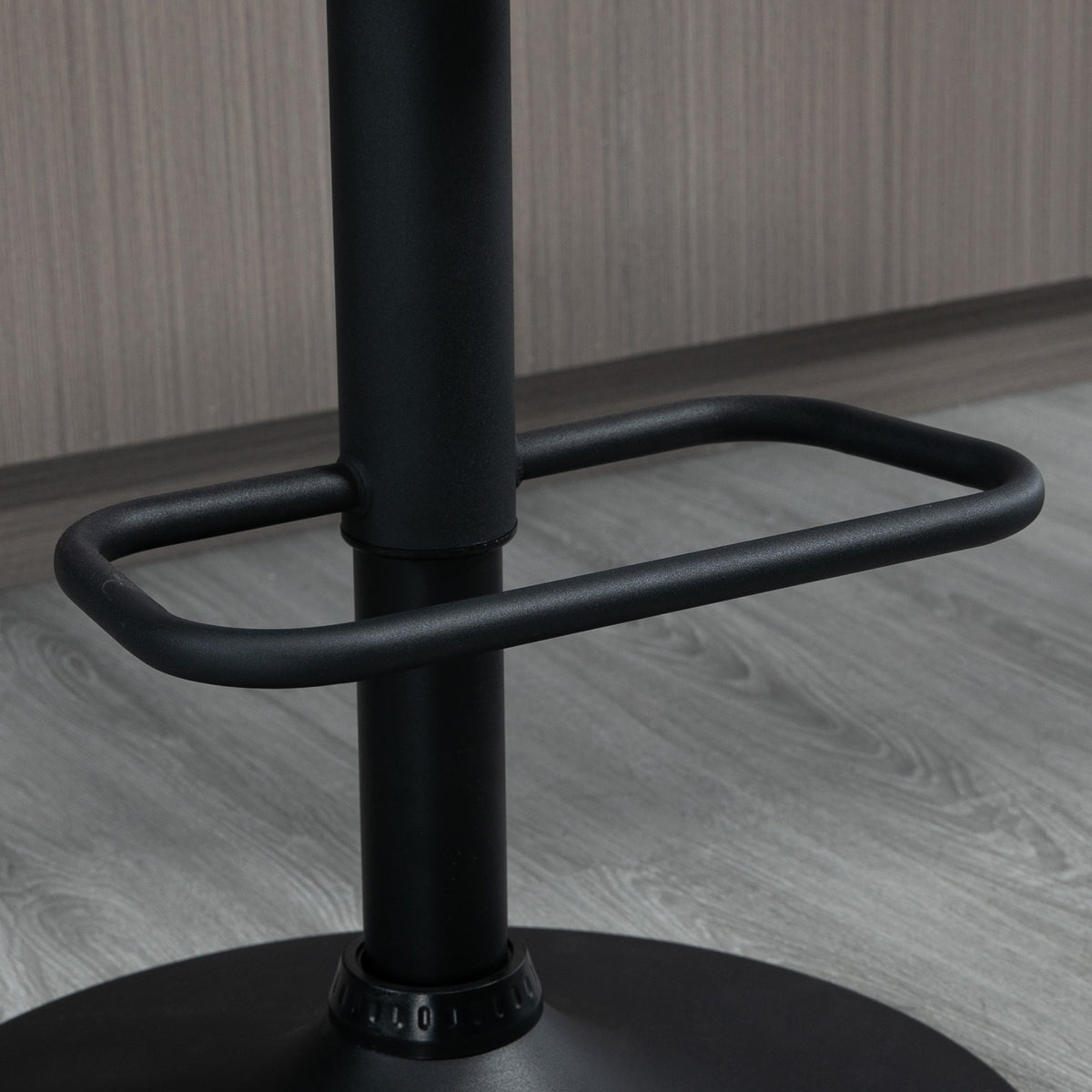HOMCOM Breakfast Bar Stools Set of 2 with 51x40cm Wide Seat, Height Adjustable Kitchen Counter Chairs, Retro Swivel Upholstered Barstools with Back, Footrest and Steel Base, Light Khaki