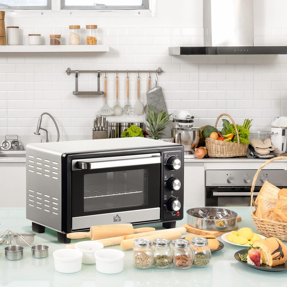 HOMCOM Mini Oven, 16L Countertop Electric Grill, Toaster Oven with Adjustable Temperature, 60 Min Timer, Crumb Tray, Baking Tray, Wire Rack, Tray Handle, 1400W, Silver