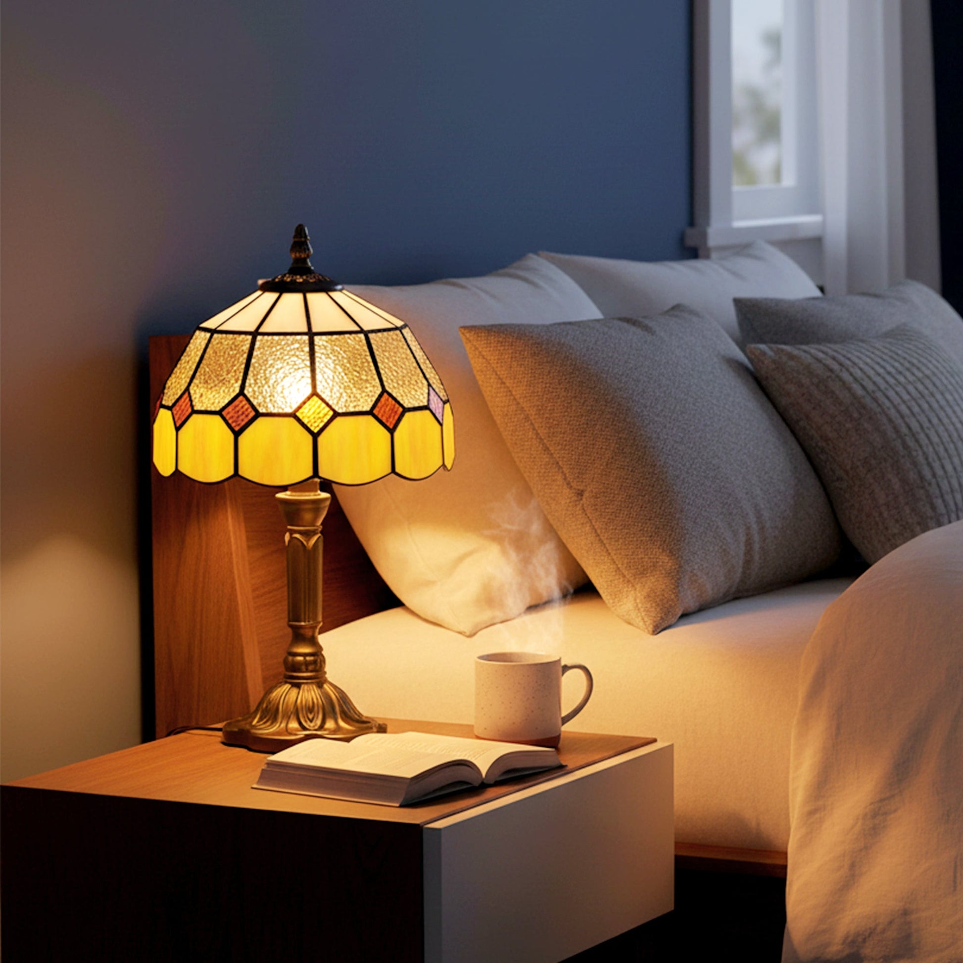 Handmade Stained Glass Table Lamp, Tiffany-Style Bedside Lamp for Bedroom, Living room, Home, Nightstand, Decorative Night Light, Orange