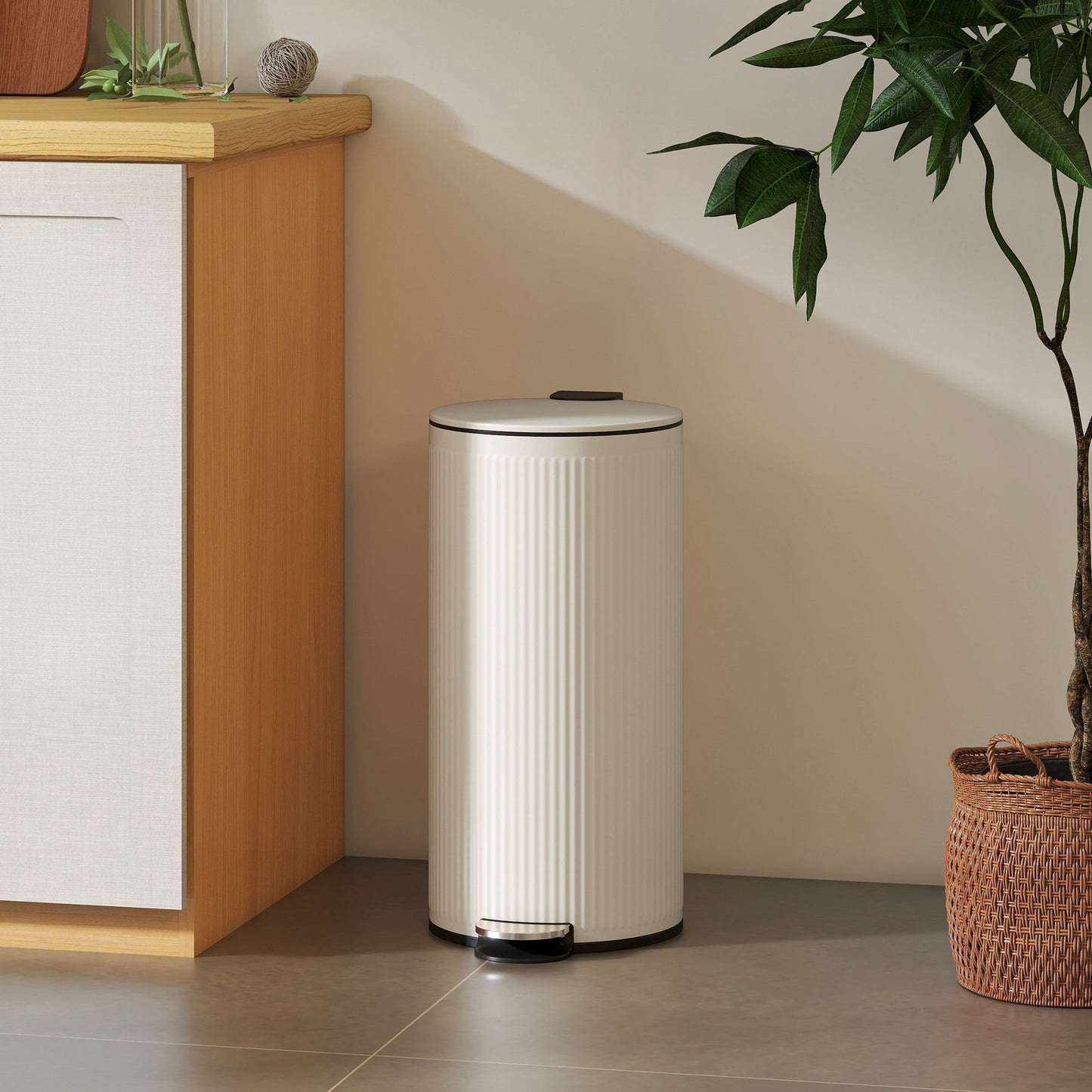 30 Litre Pedal Kitchen Bin with Soft Close and Stay Open Lid, Rubbish Bin with Removable Inner Bucket for Kitchen, Office, Home, Cream