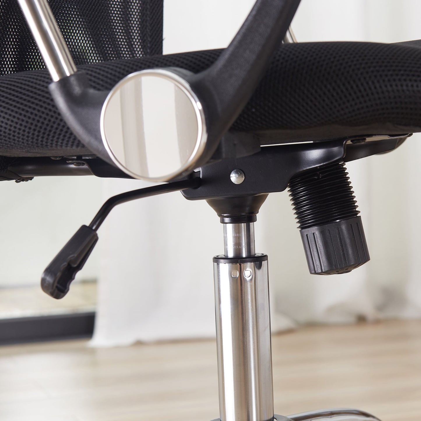 HOMCOM Mesh Office Chair, High Back Computer Desk Chair, Swivel Chair with Height Adjustable, Study Chair for Home Office, Black