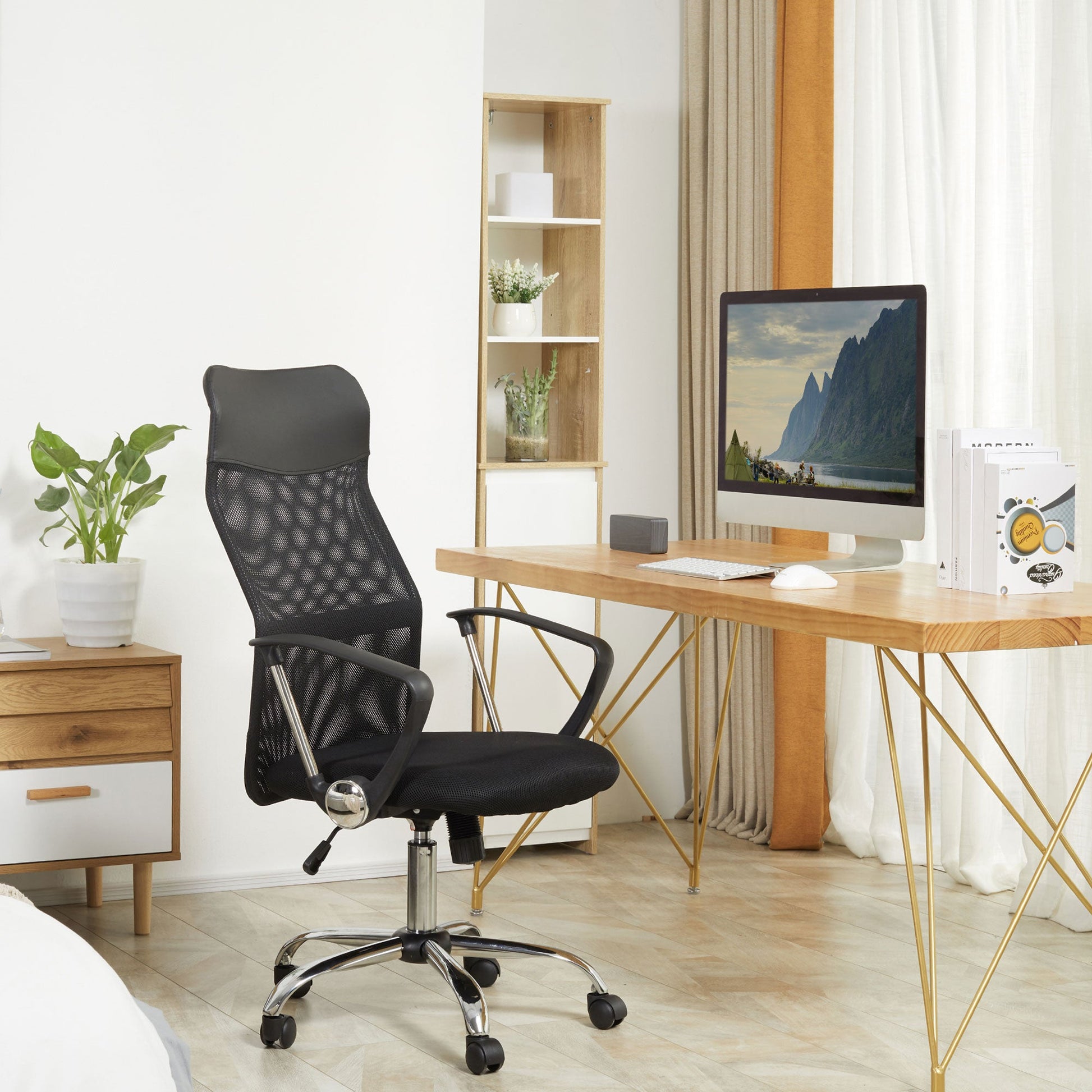 HOMCOM Mesh Office Chair, High Back Computer Desk Chair, Swivel Chair with Height Adjustable, Study Chair for Home Office, Black