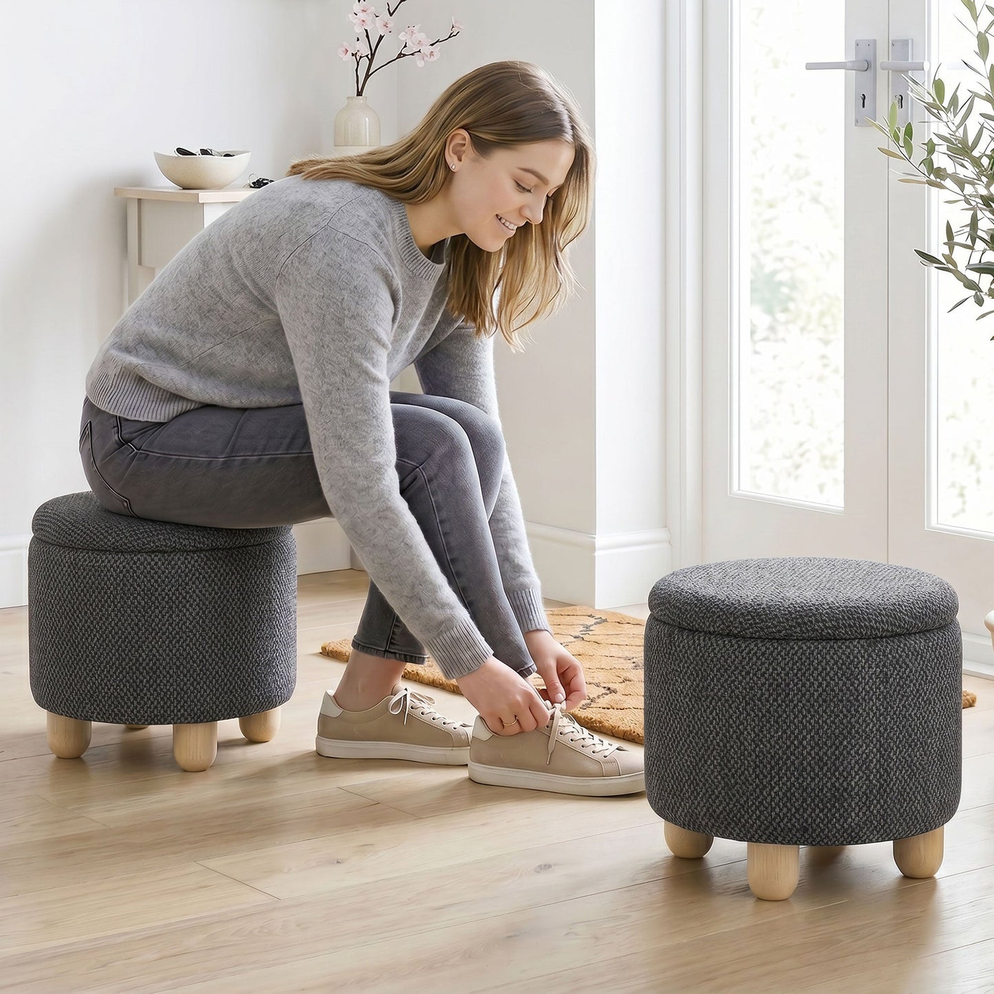 Storage Ottoman, Burlap Fabric Round Small Ottoman Foot Rest with Lid, Rubberwood Legs, End of Bed Bench Footstool for Bedroom, Hallway, Living Room, 38.5 x 38.5 cm, Dark Grey