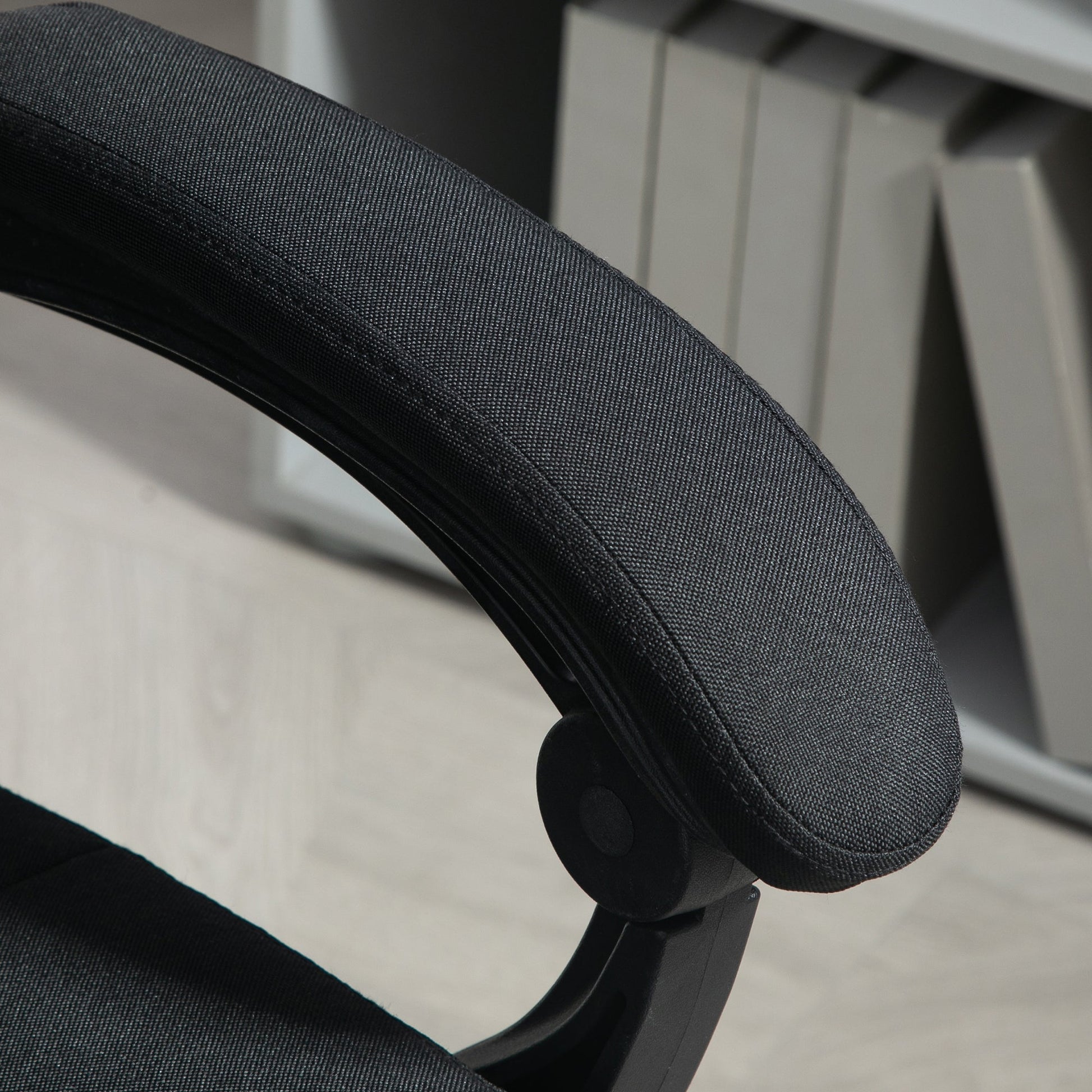 Vinsetto Office Chair Ergonomic Desk Chair, Computer Chair with Footrest & Head Pillow, 360° Swivel Recliner Chair for Home Office, Black