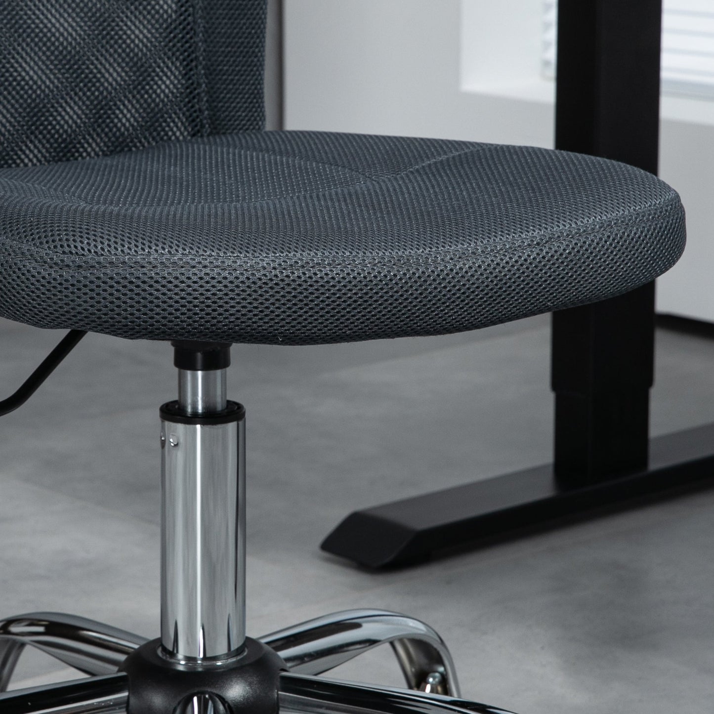 Vinsetto Office Chair, Armless Desk Chair, Adjustable Computer Swivel Chair with Rolling Wheels and Mesh Back for Home Work Study, Dark Grey