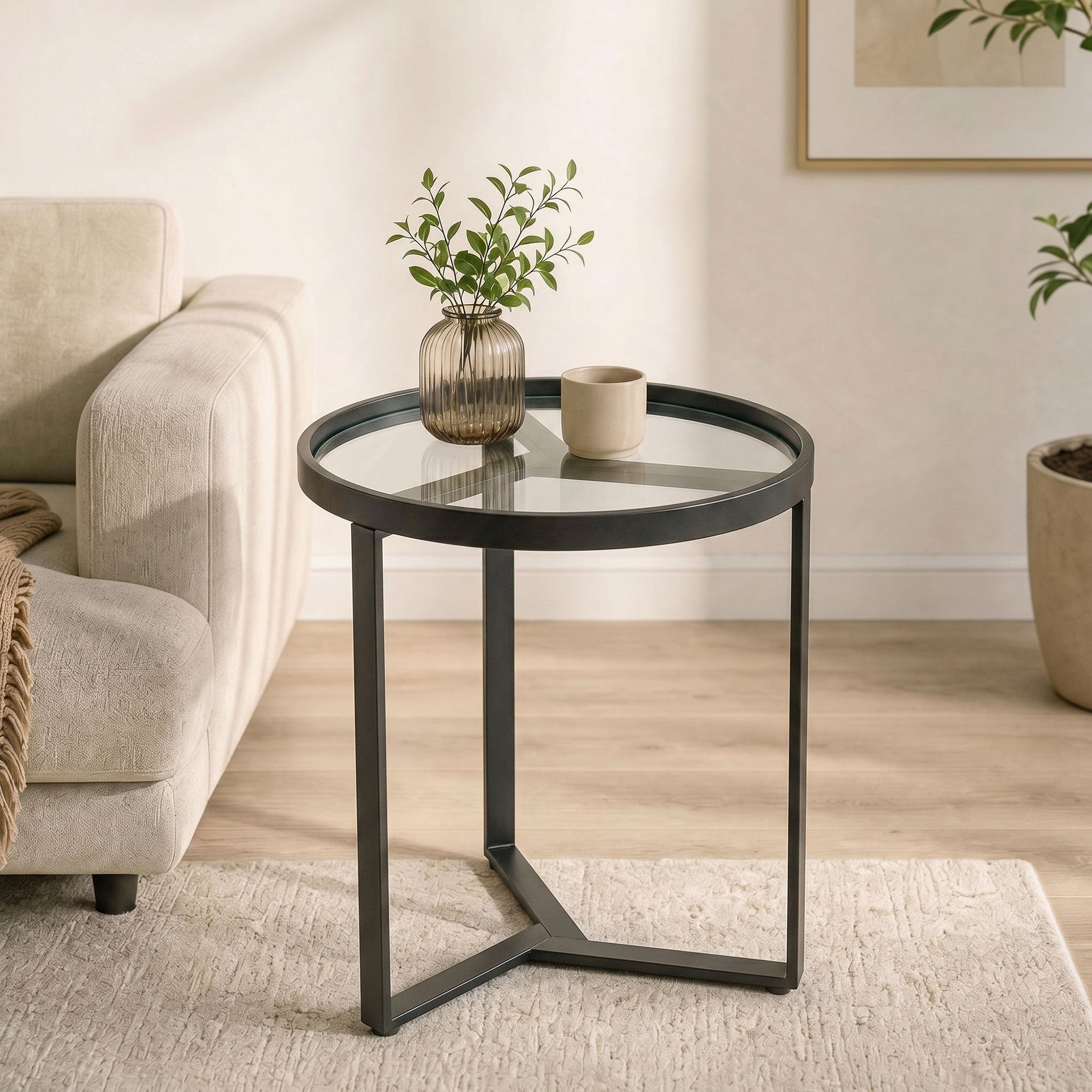 Round Side Table with Tempered Glass Top, Modern End Table with Geometric Metal Frame for Small Space, Living Room and Bedroom, Black