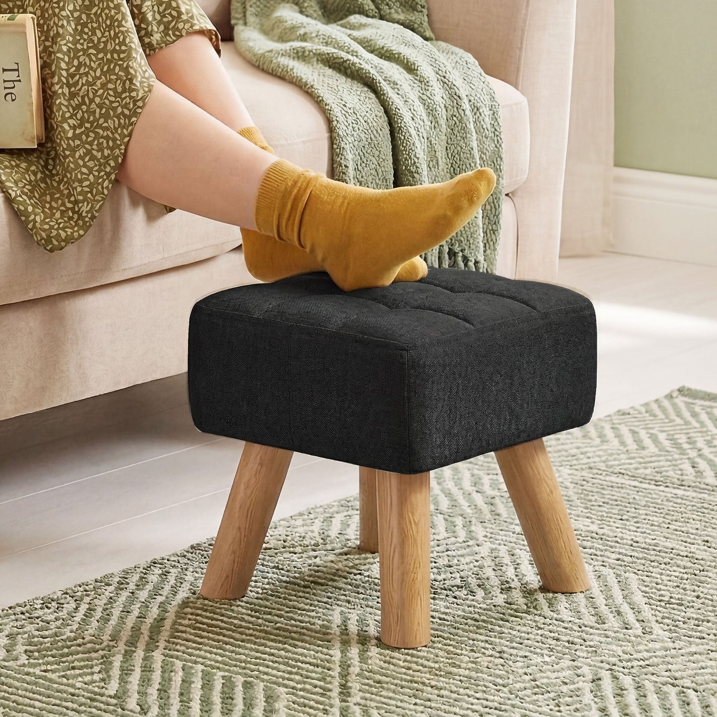 Modern Tufted Footstool, Fabric Foot Stool with Rubber Wood Legs, Padded Seat, for Living Room, Bedroom, Entryway, Black