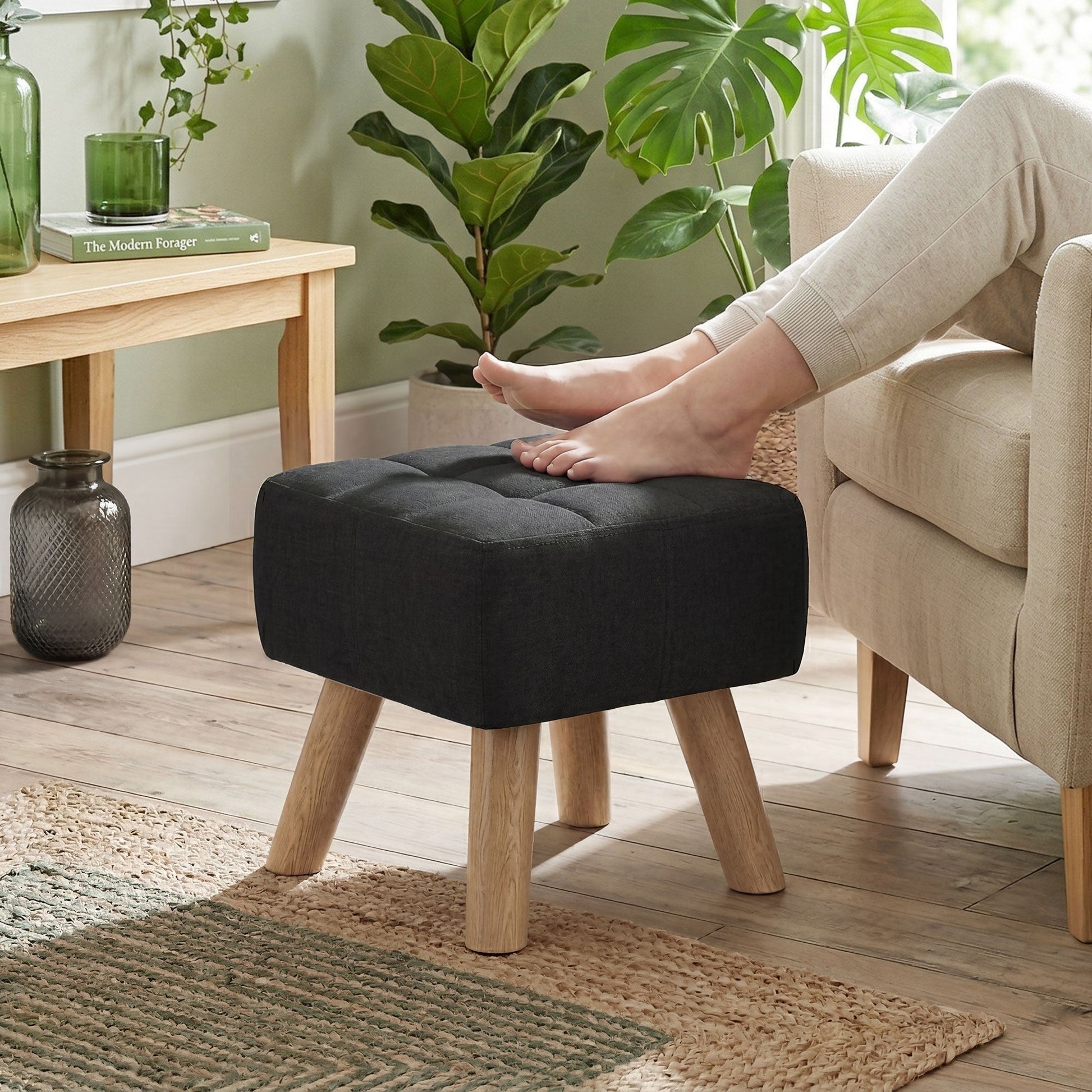 Modern Tufted Footstool, Fabric Foot Stool with Rubber Wood Legs, Padded Seat, for Living Room, Bedroom, Entryway, Black