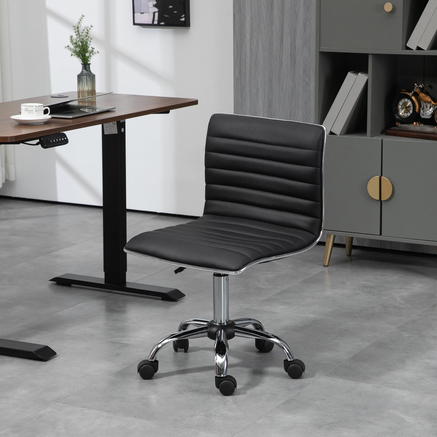 HOMCOM Adjustable Swivel Office Chair with Armless Mid-Back in PU Leather and Chrome Base - Black