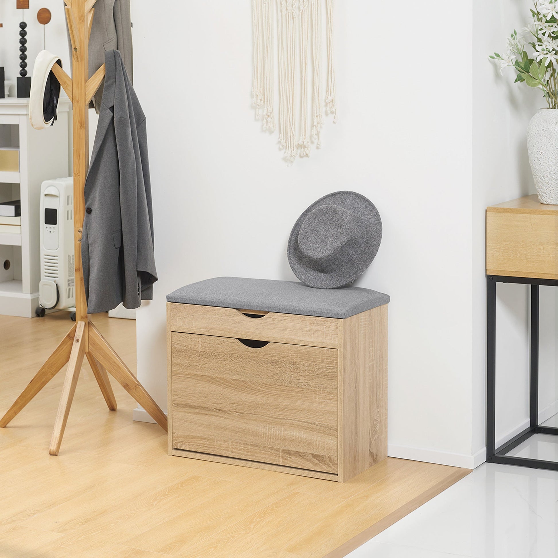 HOMCOM Shoe Bench with Cushion for 4 Pair of Shoes, Storage Bench with Padded Seat, Flip-up Cabinet and Hidden Space for Entryway, Natural