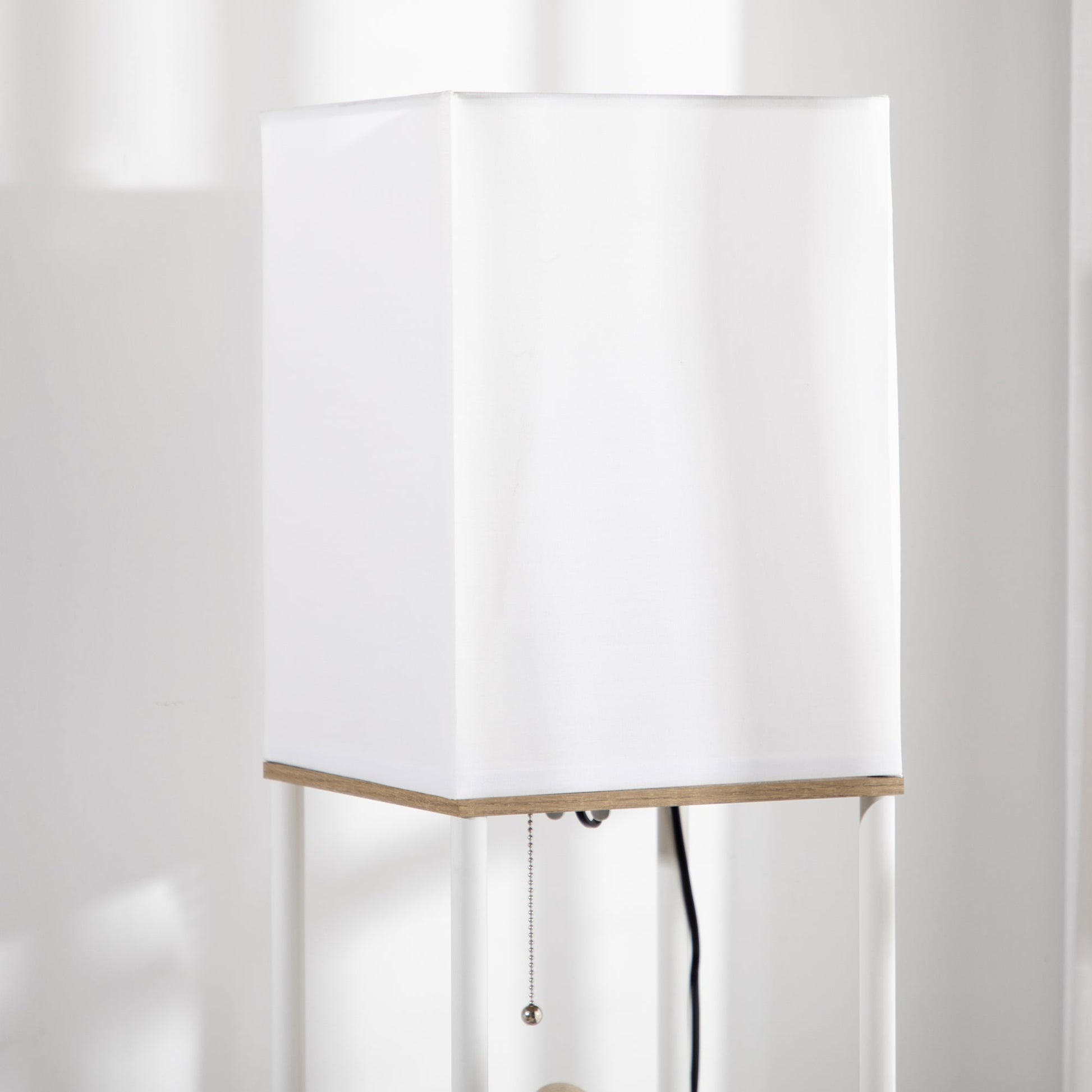 HOMCOM Modern Floor Lamp with Shelves, 3 Layer Shelf Tall Standing Lamp with Fabric Lampshade, Pull Chain Switch for Living Room, Bedroom, Bulb not Included, White