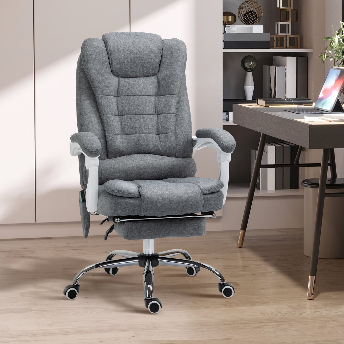 HOMCOM Heated 6 Points Vibration Massage Executive Office Chair Adjustable Swivel Ergonomic High Back Desk Chair Recliner with Footrest Grey