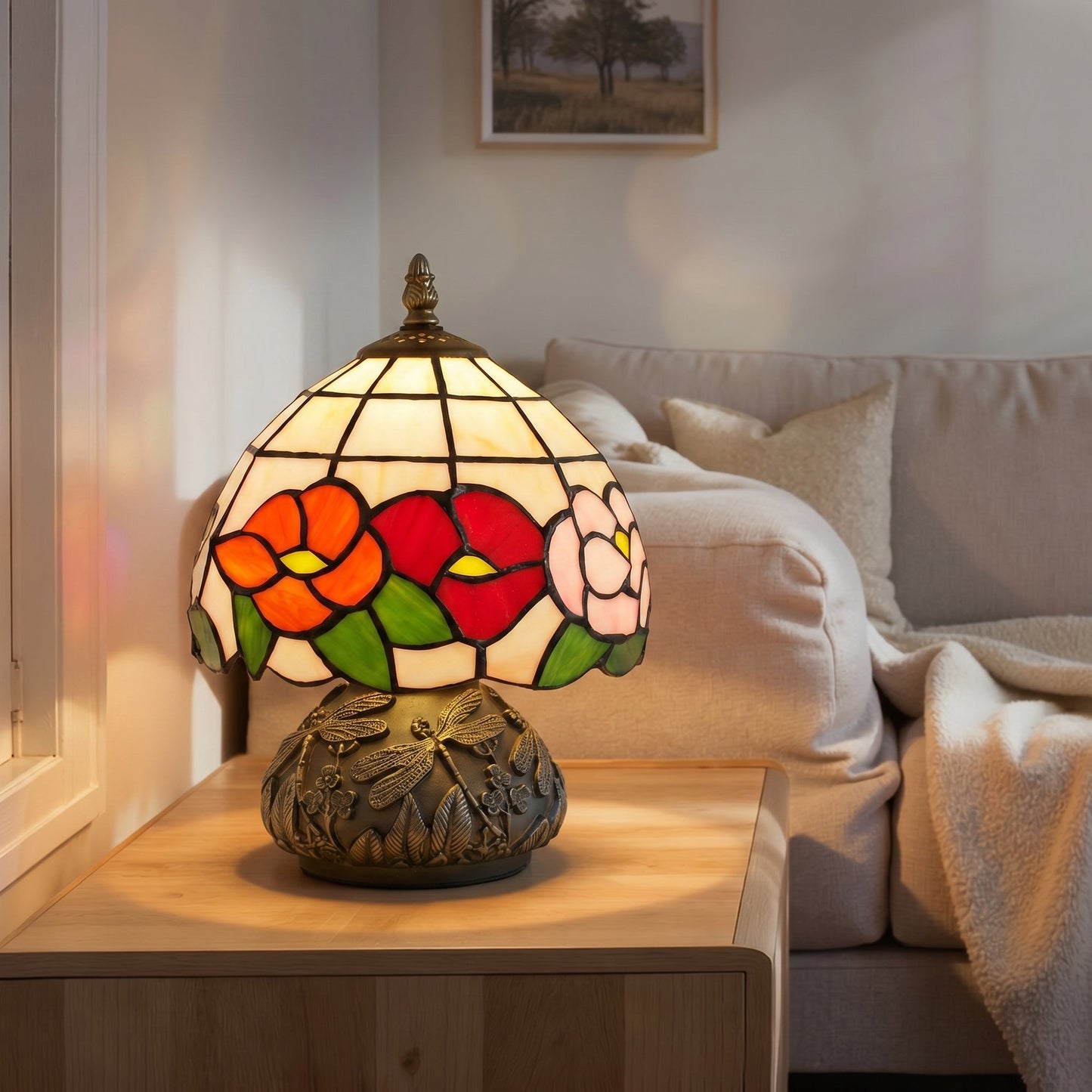 Tiffany-Style Table Lamp with Sculpted Dragonfly Base, Handcrafted Classic Stained Glass Bedside Lamp for Living Room and Bedroom, E27 Socket, Multi-Coloured