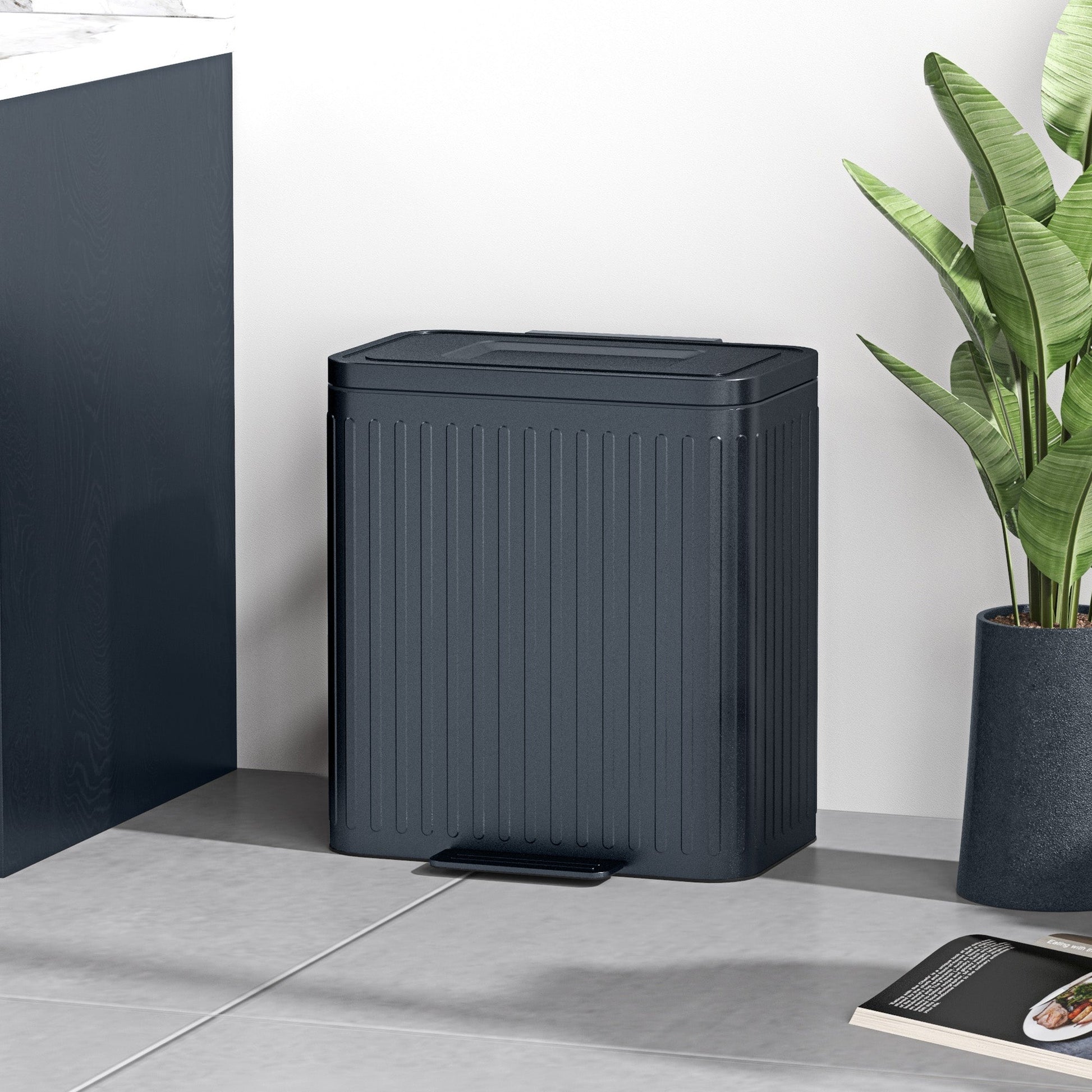 HOMCOM Dual Kitchen Bin, 2 x 20L Double Bin for Recycling and Waste, Fingerprint-proof Pedal Bin with Soft-Close Lid, Removable Inner Buckets, Black