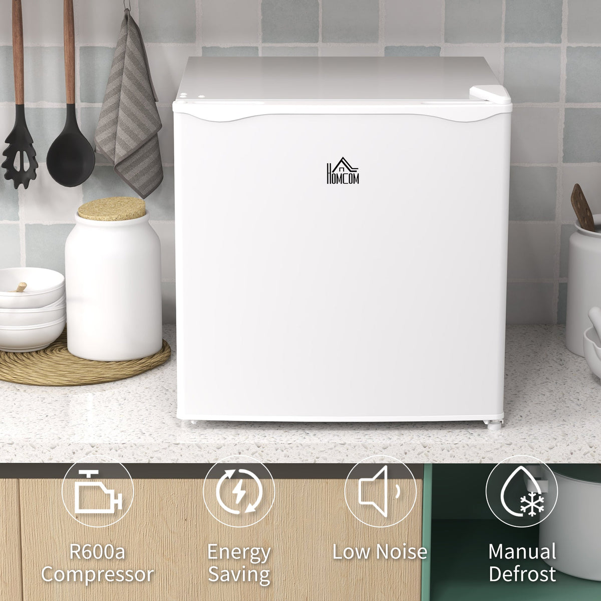 HOMCOM Tabletop Mini Freezer with 35 Litre Capacity, Small Freezer with Reversible Door, Adjustable Temperature and Removable Wire Shelf for Bedrooms, Home Office, White
