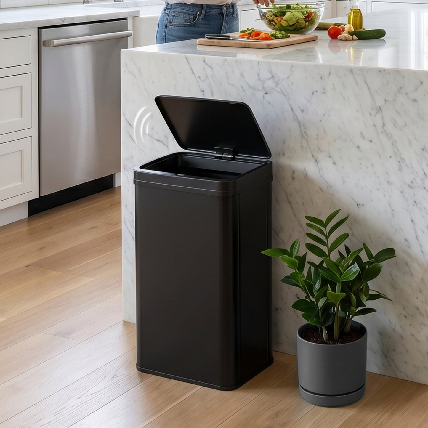 50L Sensor Bin with Quiet Soft-Close Lid, Automatic Touchless Motion Sensor Kitchen Bin with Fingerprint Resistant Stainless Steel for Hygienic Gyms, Home Office Use, Black