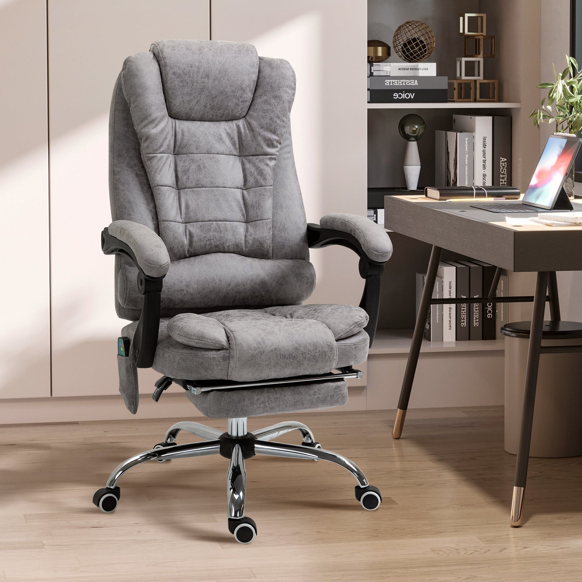 HOMCOM Heated 6 Points Vibration Massage Executive Office Chair Adjustable Swivel Ergonomic High Back Desk Chair Recliner with Footrest Grey