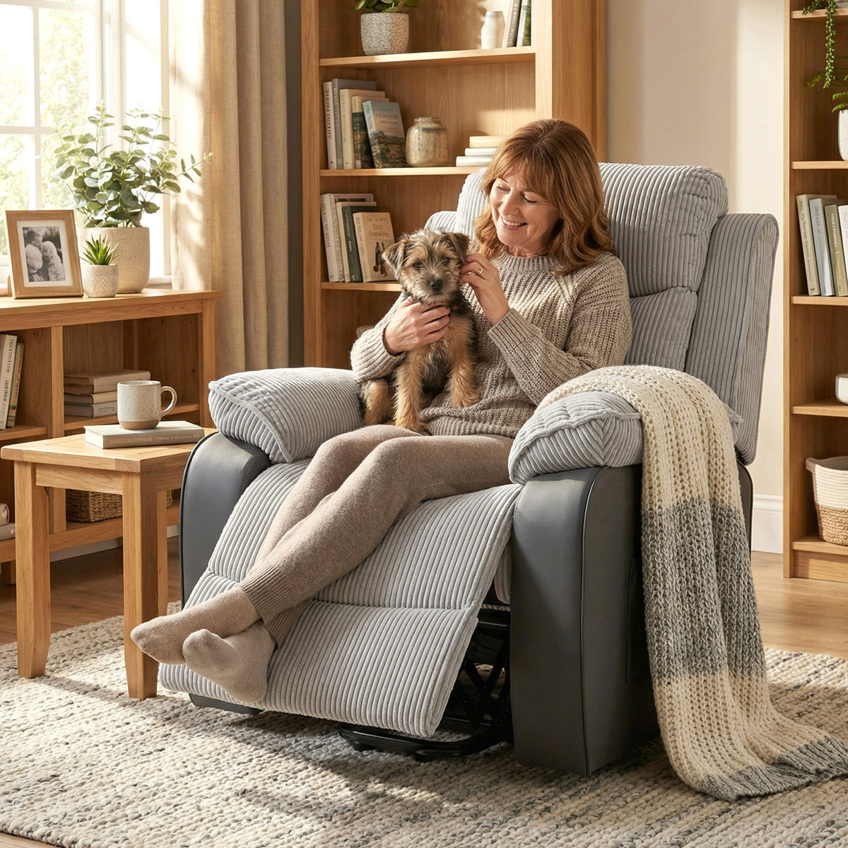 Riser Recliner Chair for Elderly, Corduroy Electric Power Lift Chair with Patchwork Design, Wide Seat, High Back, USB Port, 2 Side Pockets, Remote, Lift Armchair for Living Room, Light Grey