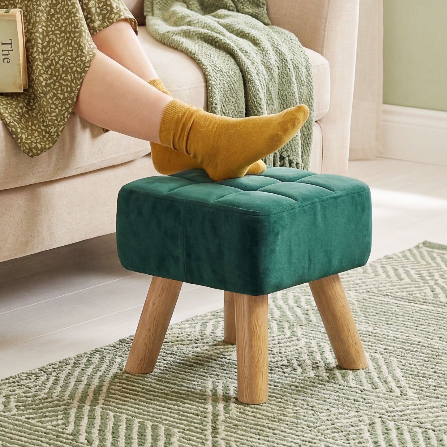 Modern Tufted Footstool, Fabric Foot Stool with Rubber Wood Legs, Padded Seat, for Living Room, Bedroom, Entryway, Dark Green