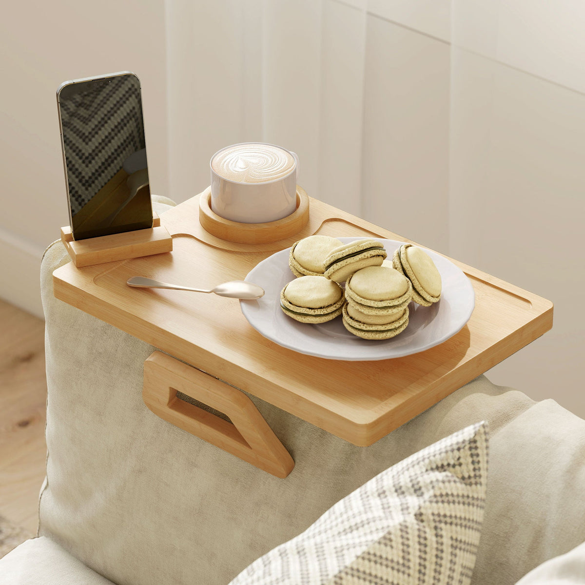 Bamboo Sofa Arm Tray, Anti-Slip Sofa Armrest Tray with 360° Phone Holder and Removable Cup Holder, Clip-On Armchair Table for Drinks, Snacks and Remote Control, Natural Wood Finish