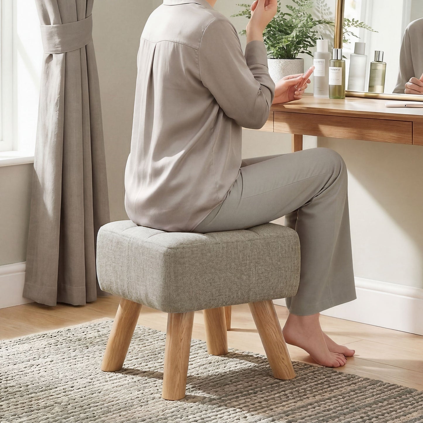 Modern Tufted Footstool, Fabric Foot Stool with Rubber Wood Legs, Padded Seat, for Living Room, Bedroom, Entryway, Light Brown