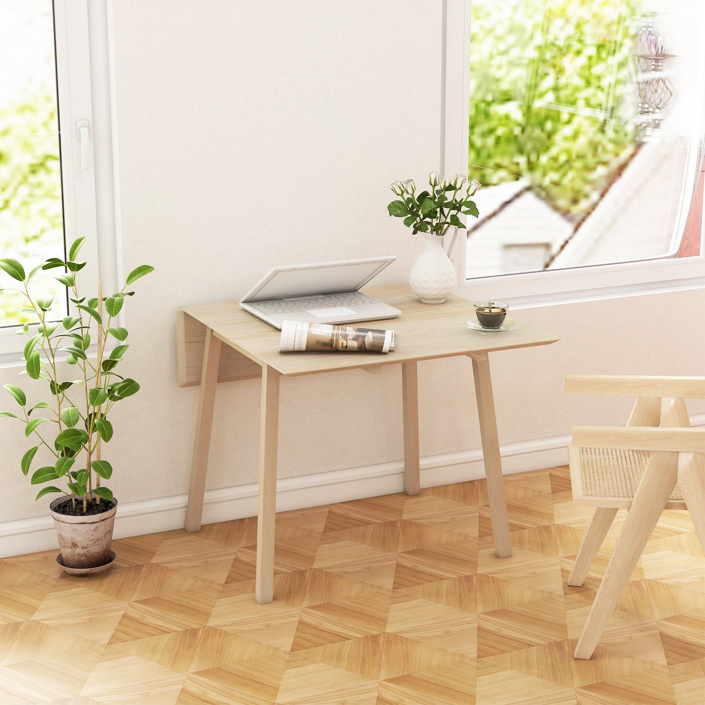 HOMCOM Folding Dining Table, Extendable Kitchen Table for Small Space, Wooden Drop Leaf Table for 2-4 People, Natural Wood Finish
