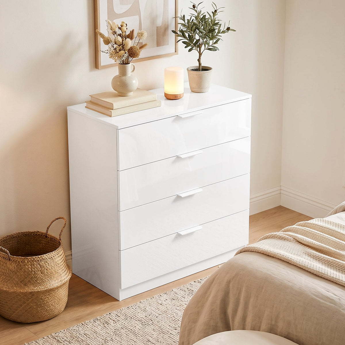 High Gloss Chest of Drawers with 4 Drawers, Modern Space-Saving Bedroom Storage Unit with Smooth Runners, Wooden Cupboard for Living Room, Office, Hallway, 70 x 34 x 79 cm, White