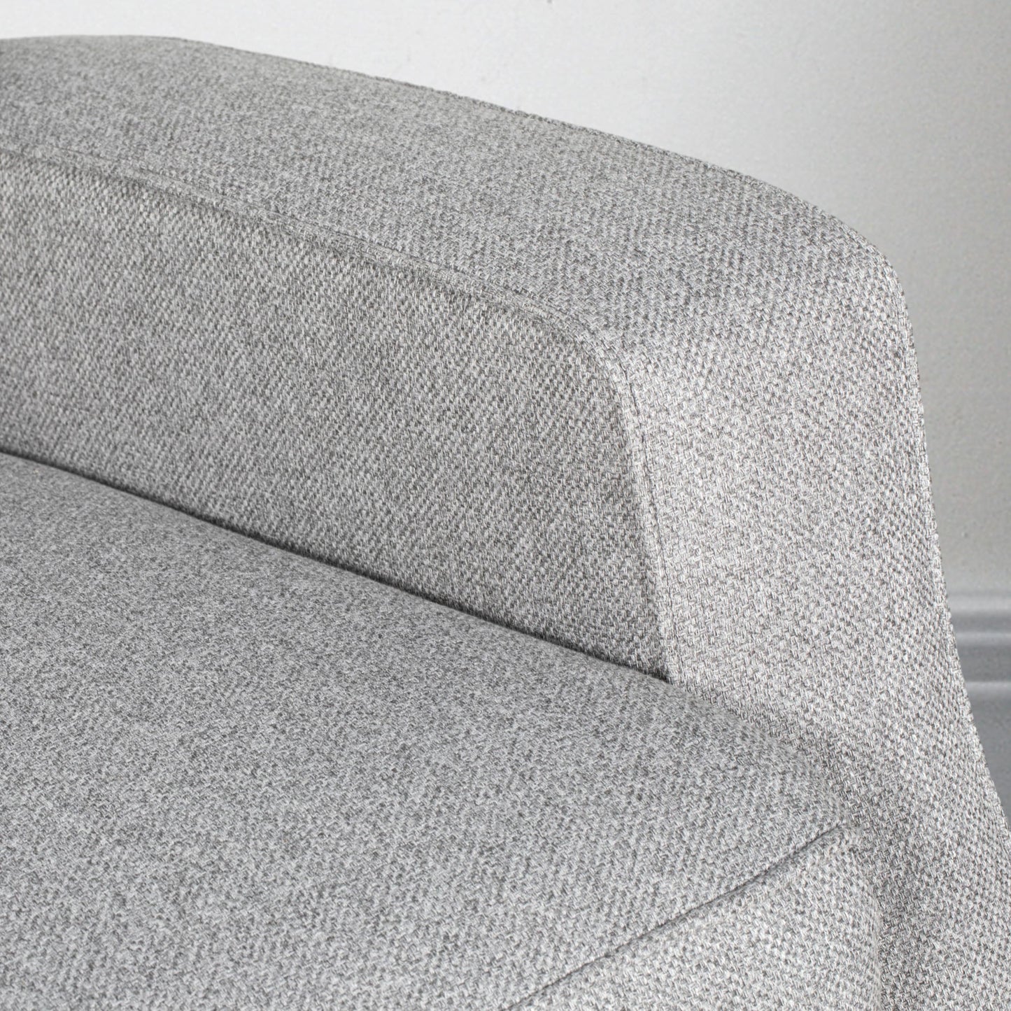 HOMCOM Electric Fabric Recliner Armchair, Reclining Chair with Adjustable Leg Rest, USB Port, for Limited Space Home Living Room, Grey