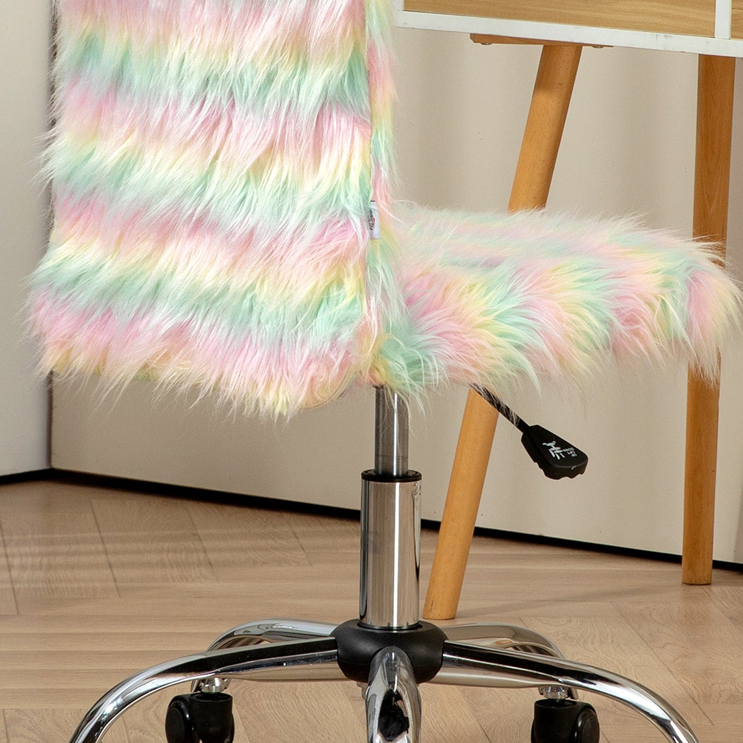 HOMCOM Armless Computer Desk Chair, Fluffy Fabric Swivel Office Chair, Makeup Vanity Chair with Height Adjustable, Wheels, for Home Study Bedroom, Multicolour