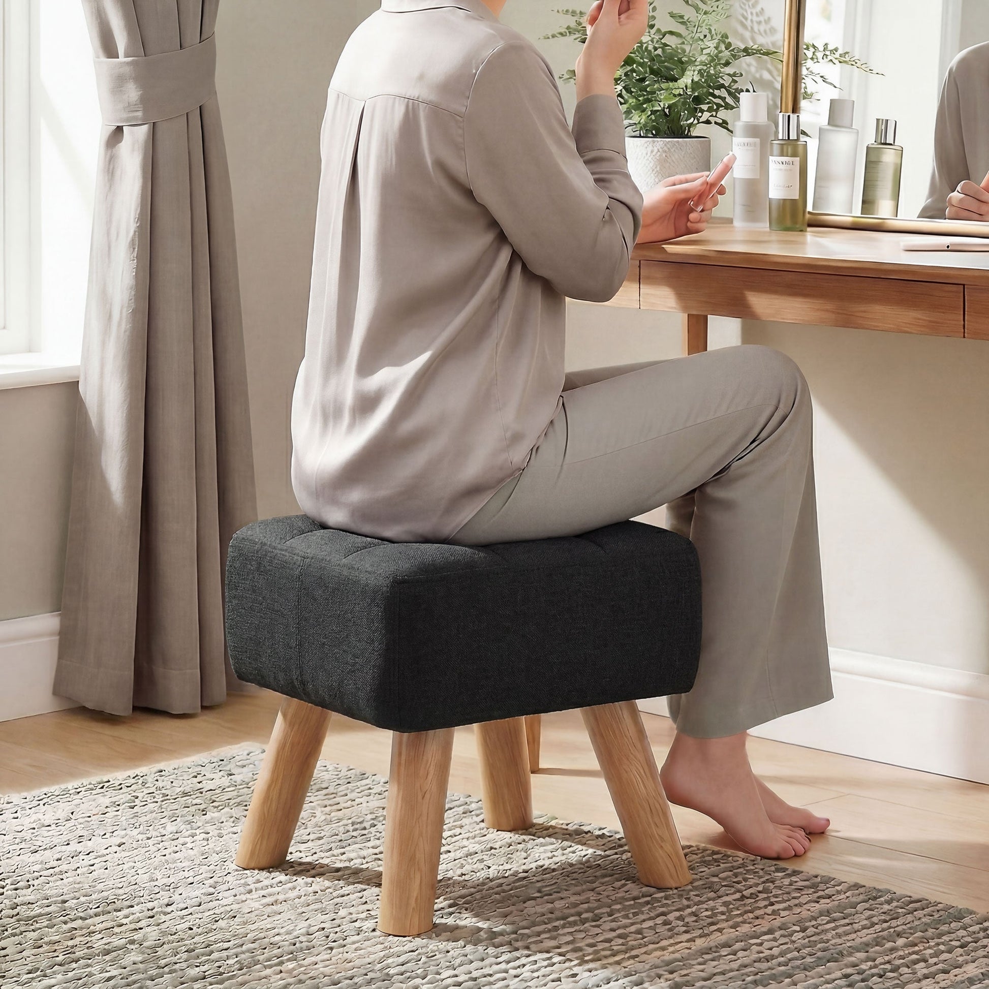 Modern Tufted Footstool, Fabric Foot Stool with Rubber Wood Legs, Padded Seat, for Living Room, Bedroom, Entryway, Black