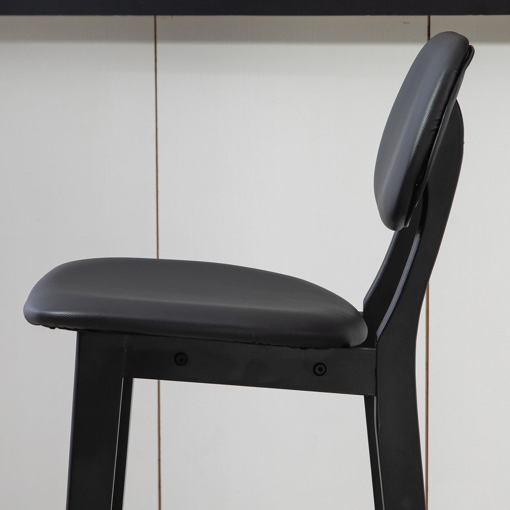 HOMCOM Bar Stools Set of 2, Contemporary Breakfast Bar Chairs, Faux Leather Upholstered Kitchen Stools with Backs and Solid Wood Legs, Black