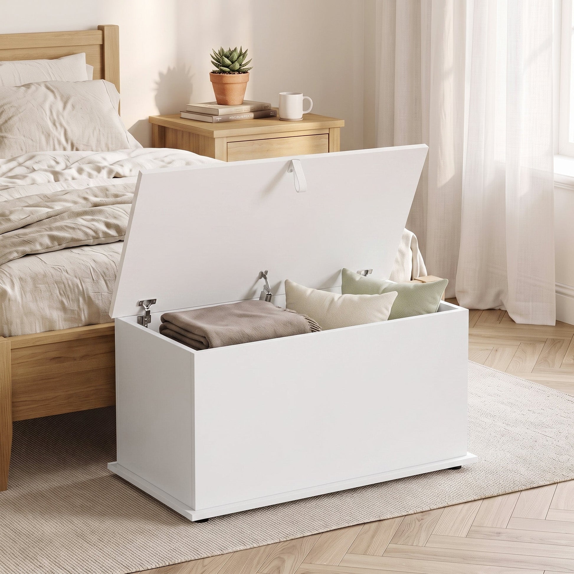 Storage Chest, Large 102L Blanket Box, Shoe Bench with Safety Hinged Lid, Storage Trunk, Bed End Bench for Bedroom, Hallway, Living room, Playroom, 80 x 40 x 45cm, White